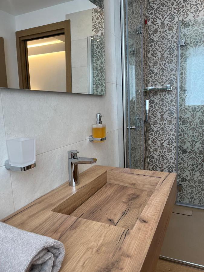 Le Rocce Val Di Non - Quality Room & Breakfast Tassul Exterior foto